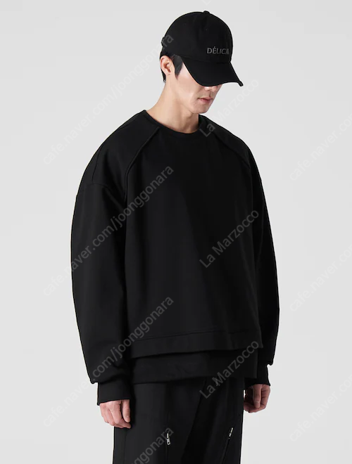 22ss 준지 블랙 이중 레이어드 스웨트 셔츠 맨투맨 M사이즈 새 상품 팝니다.