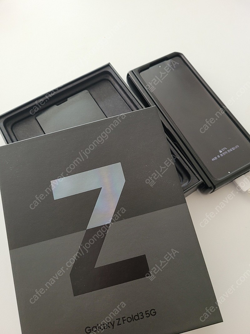 갤럭시 Z폴드3 (512GB) 팬텀블랙 [4.11구매]
