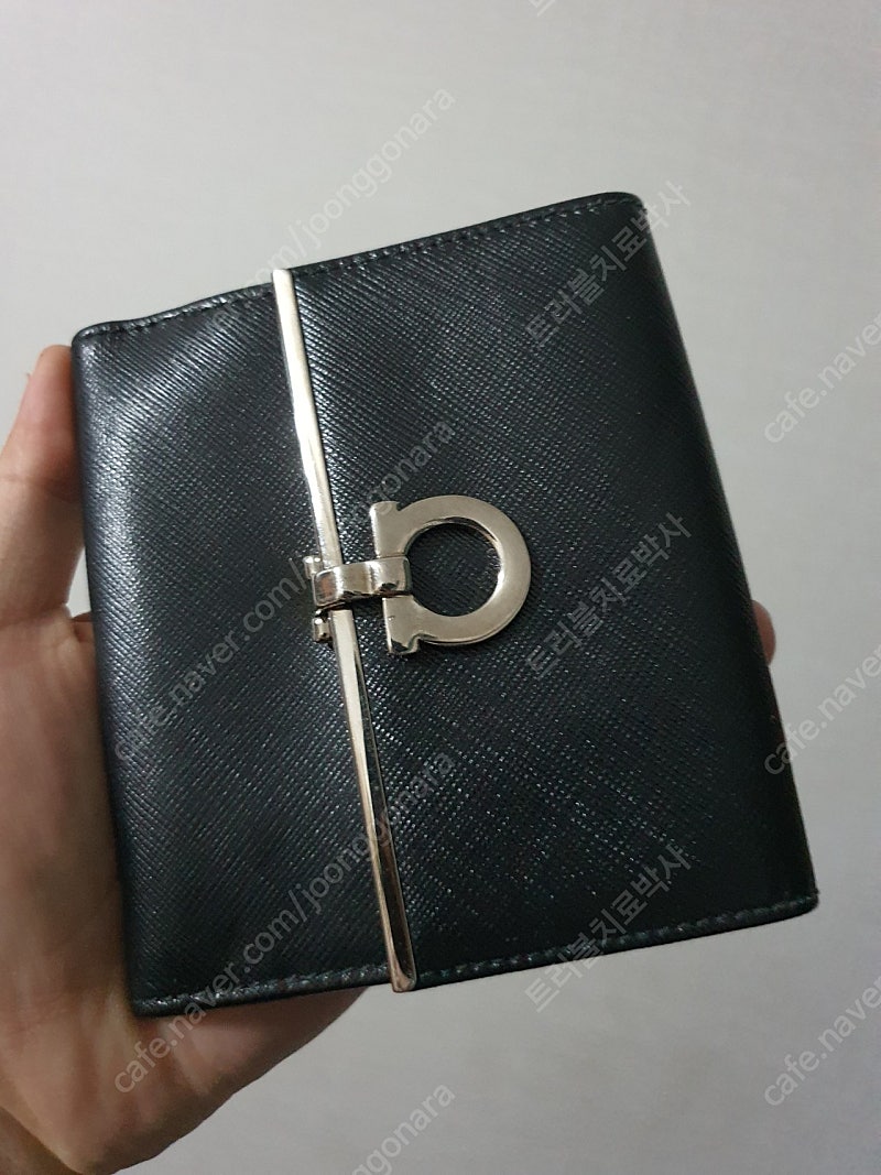 정품 페라가모 여성 반지갑