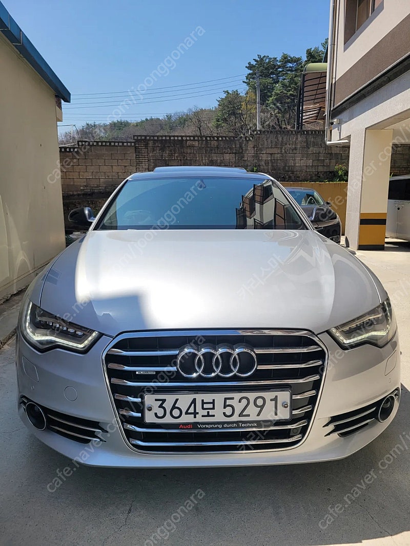 12년식 아우디 A6 3.0tfsi 콰트로 팝니다