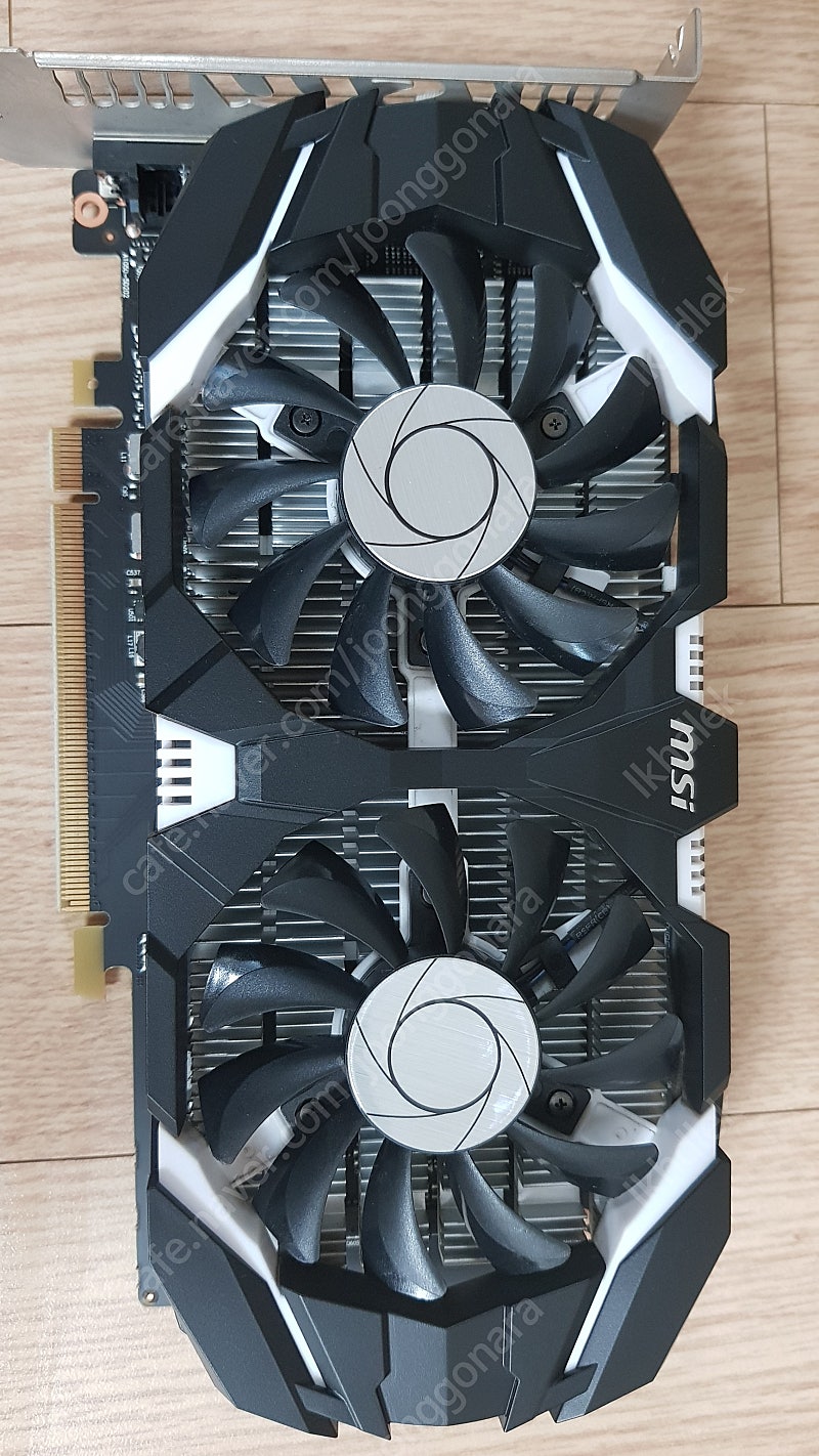 그래픽카드 MSI GTX 1050 2GT OCV1 중고 판매합니다. 판매사진