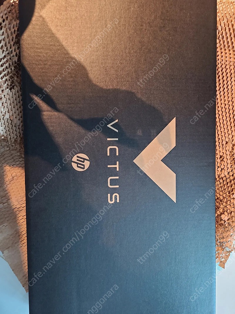(가격다운 급처) 미개봉 hp 16인치 게이밍 노트북 victus 판매합니다
