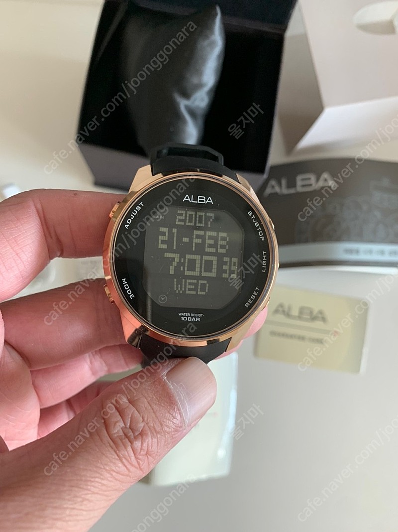 세이코 알바 AQ2015X 금장 이진욱 시계 삼정시계정품인증서 풀박스 팝니다..