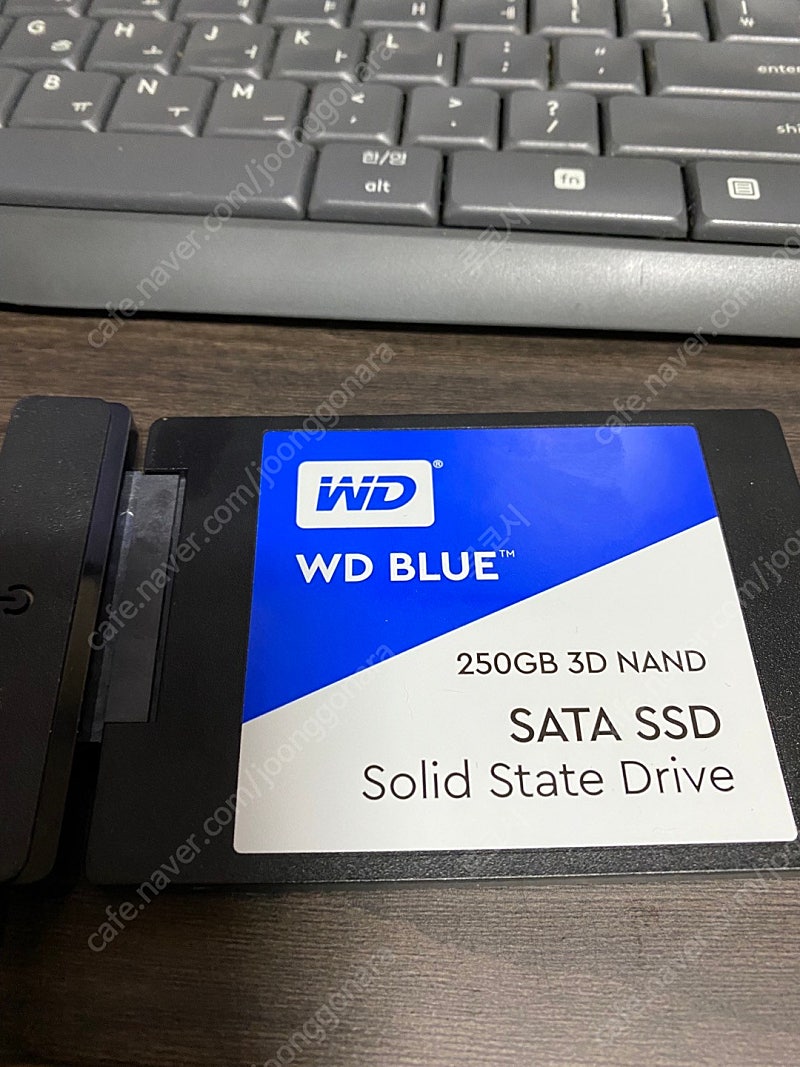 wd ssd 블루 250g 판매합니다.