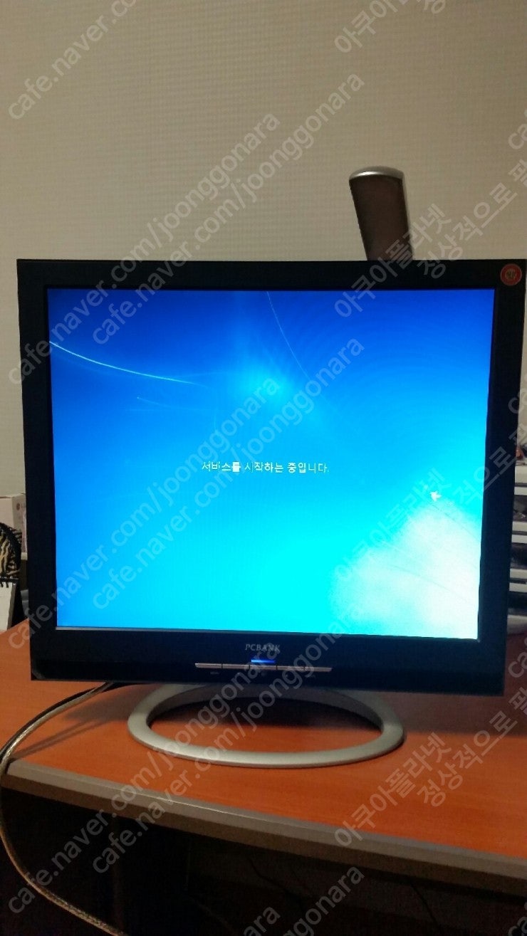 19인치 PC BANK LCD 모니터 판매합니다. 모델명 : PBM-195BN)