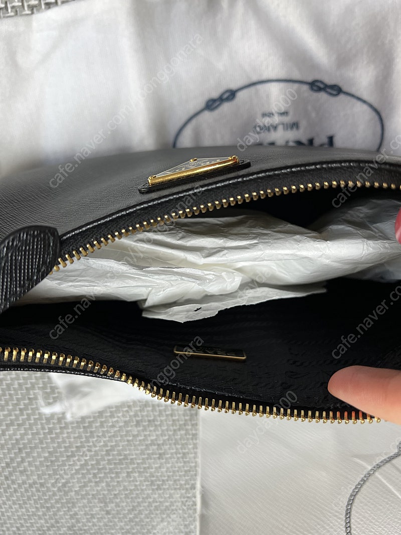 프라다 리에디션 가죽 숄더백 (사피아노 테스토 호보백) 강남신세계 구입 풀구성--7