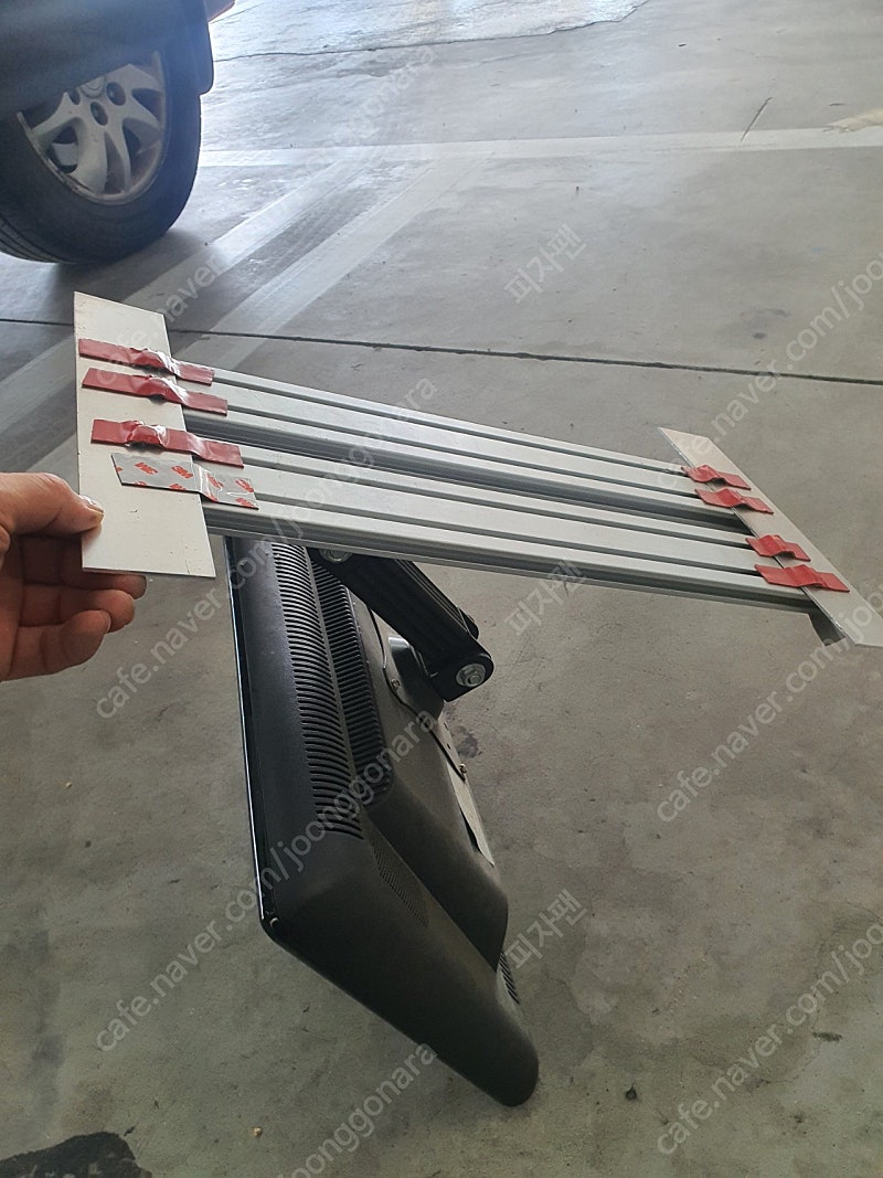 차량용 천정 썬루프형 티비 모니터 18.5인치--5