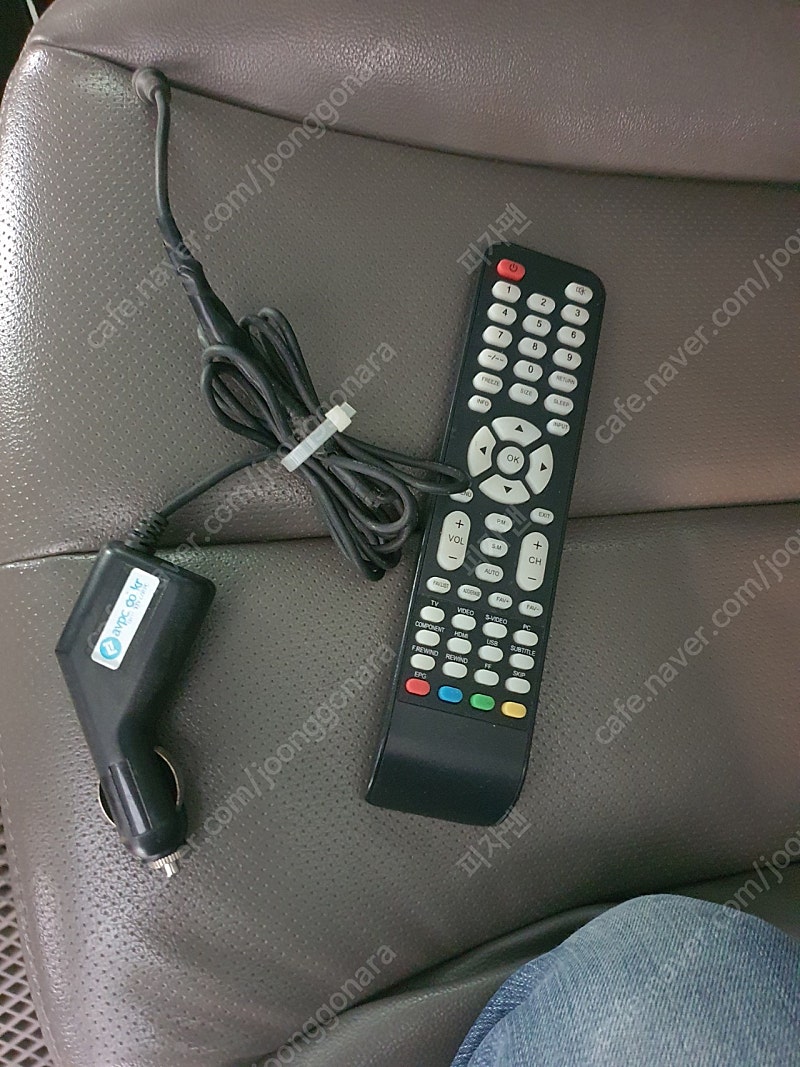 차량용 천정 썬루프형 티비 모니터 18.5인치--8