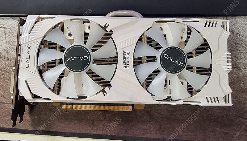 갤럭시 GTX960 2G 화이트 그래픽카드 팝니다