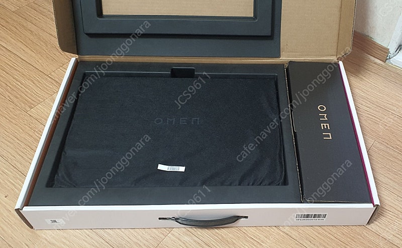 HP 오멘16 b1030TX--2