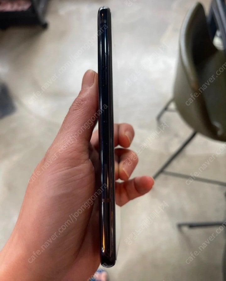 LG V50S 블랙 256기가 듀얼포함 저렴하게판매합니다 16만원 (s급)