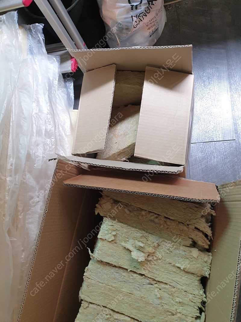 베이스 트랩 그라스울 50mm 14장+@ 나눔합니다.--8