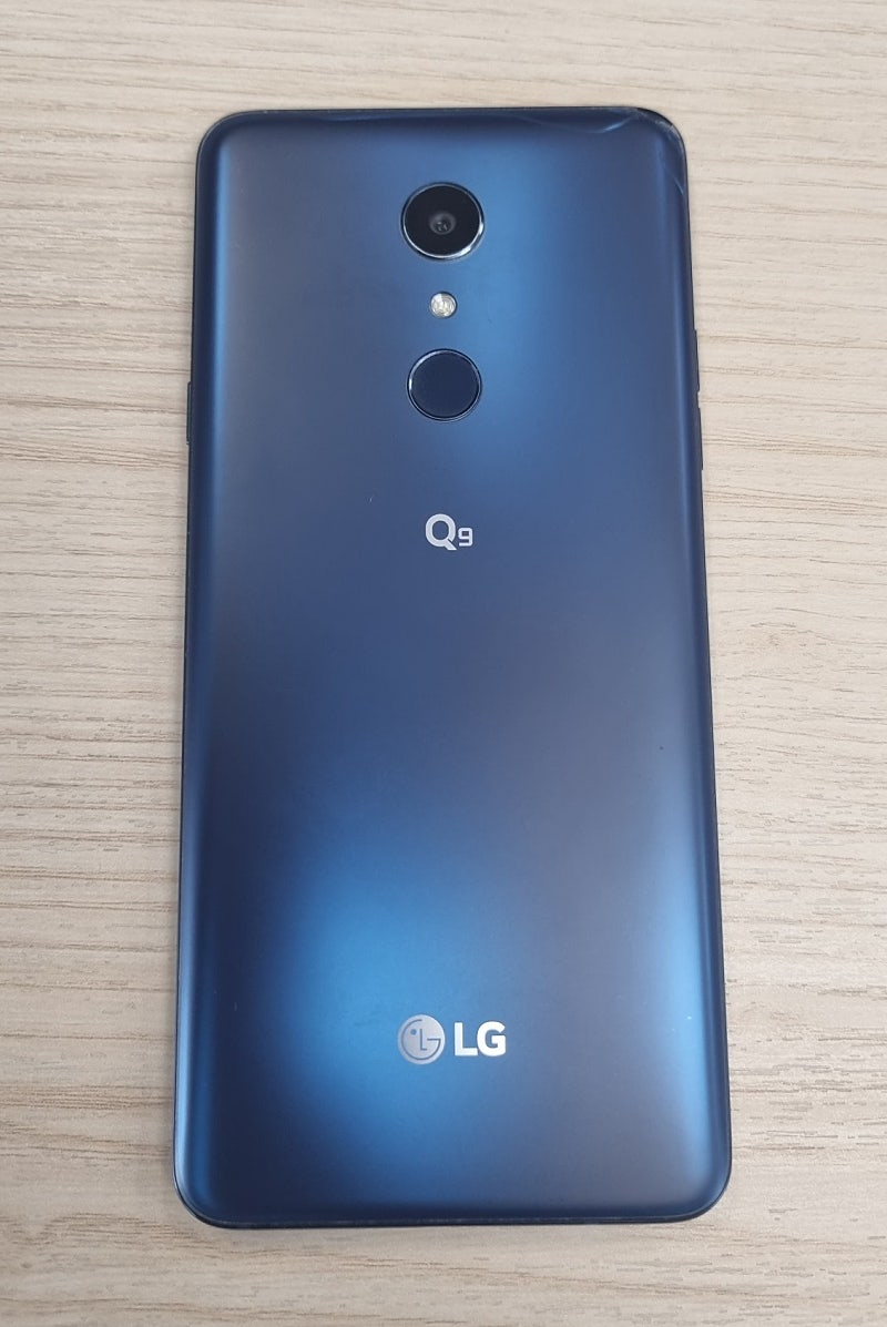 LG Q9 판매 5만원