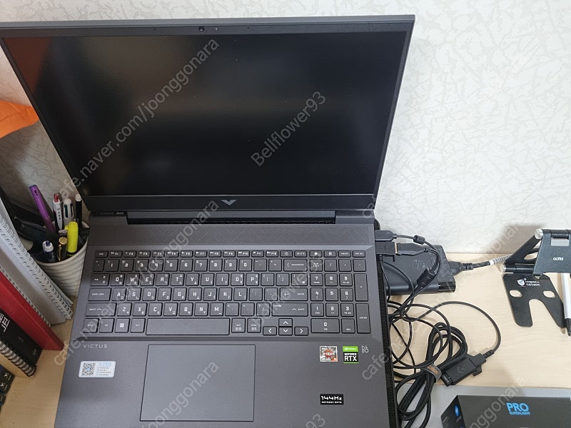 HP 노트북 Victus 16-e0105AX R5-5600H 싸게 판매합니다