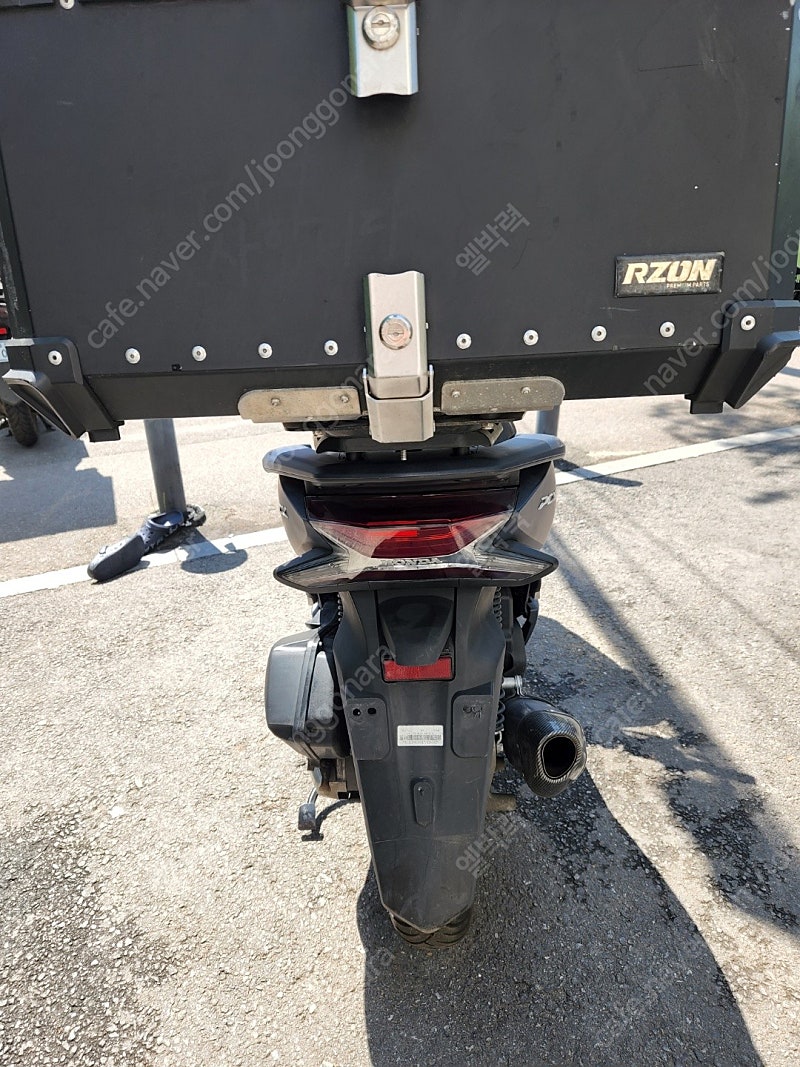 20년식 pcx125 팝니다