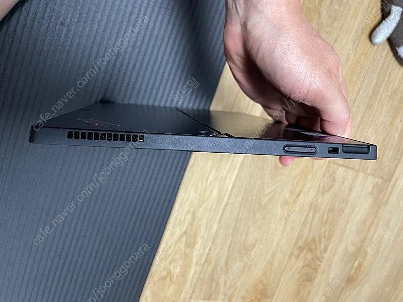 레노버 x12 detachable 팝니다.(풀박스)--2