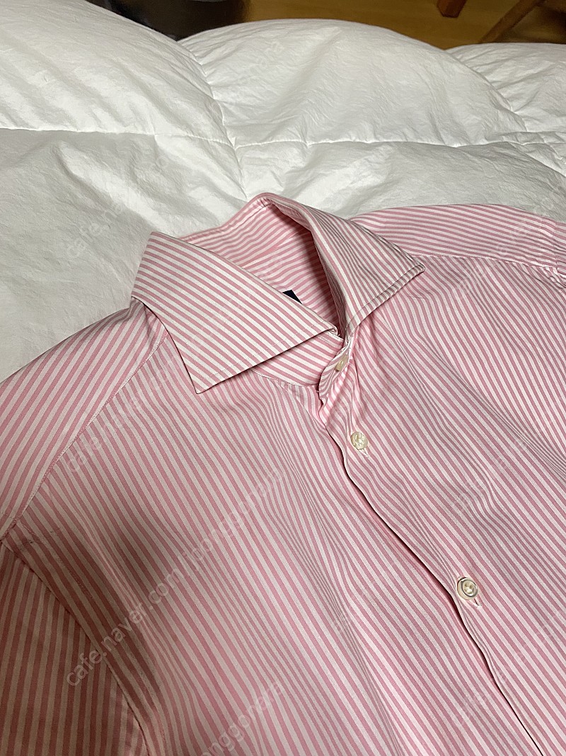 에이도스 핑크 스트라이프 셔츠 39사이즈 (보리엘로 밴브루 루이지보렐리 피나모레 링자켓)