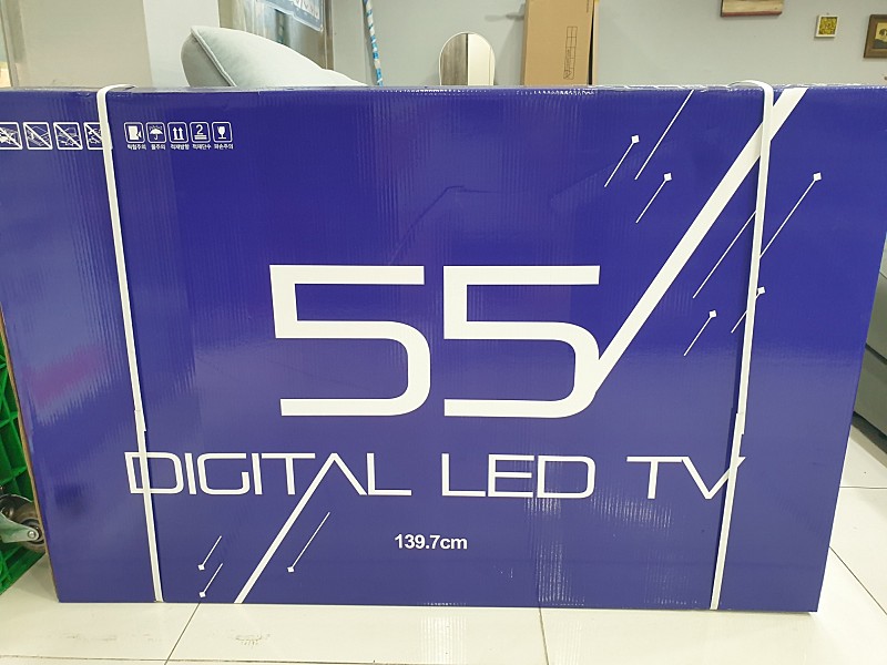 55인치, 65인치 UHD TV 미개봉 박스새제품 판매합니다