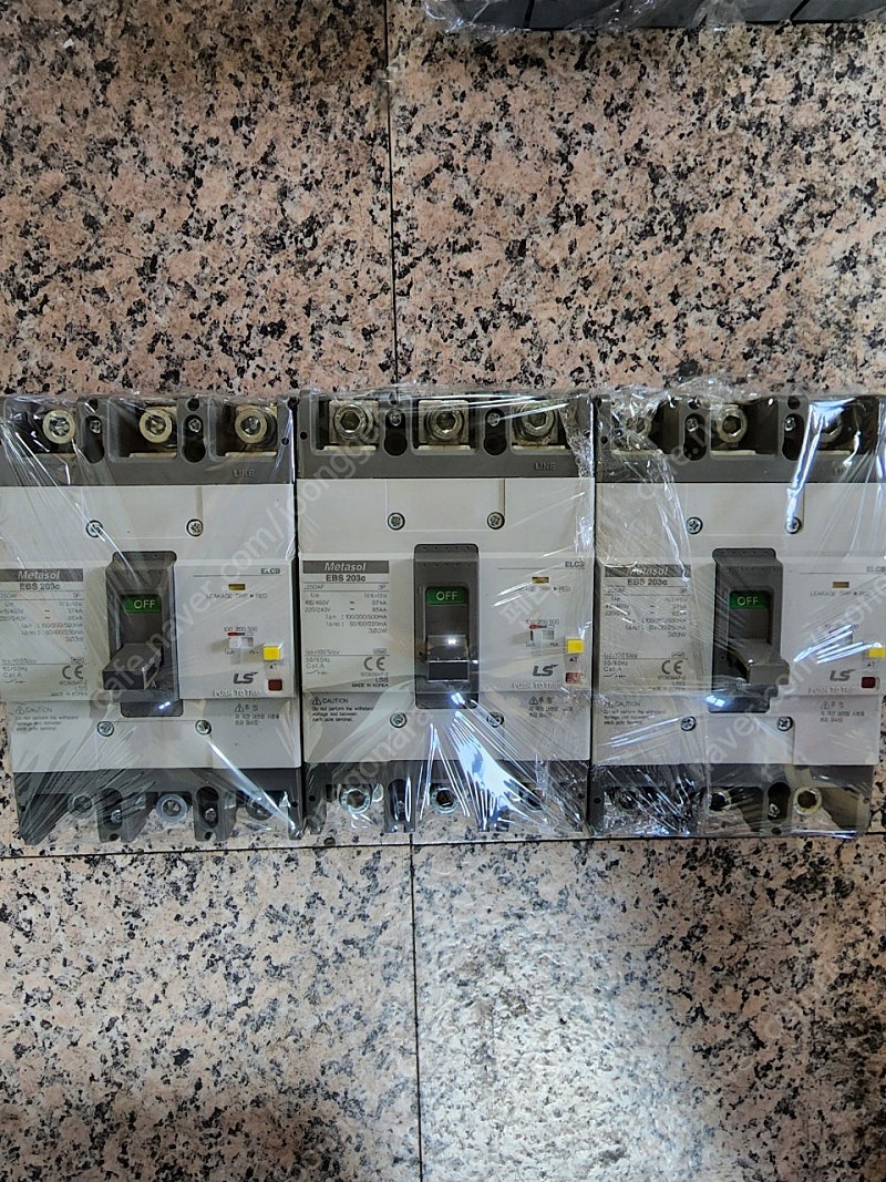 LS산전 신형 누전차단기 EBS203c 100A~250A 중고 차단기 A급판매합니다--5