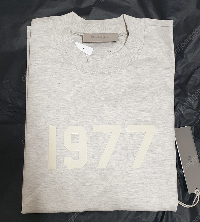 [M] 피어오브갓 fog 피오갓 에센셜 1977 반팔 티셔츠 라이트오트밀-22ss 새상품