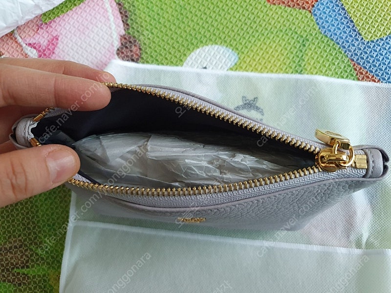 mcm 가죽 파우치--3