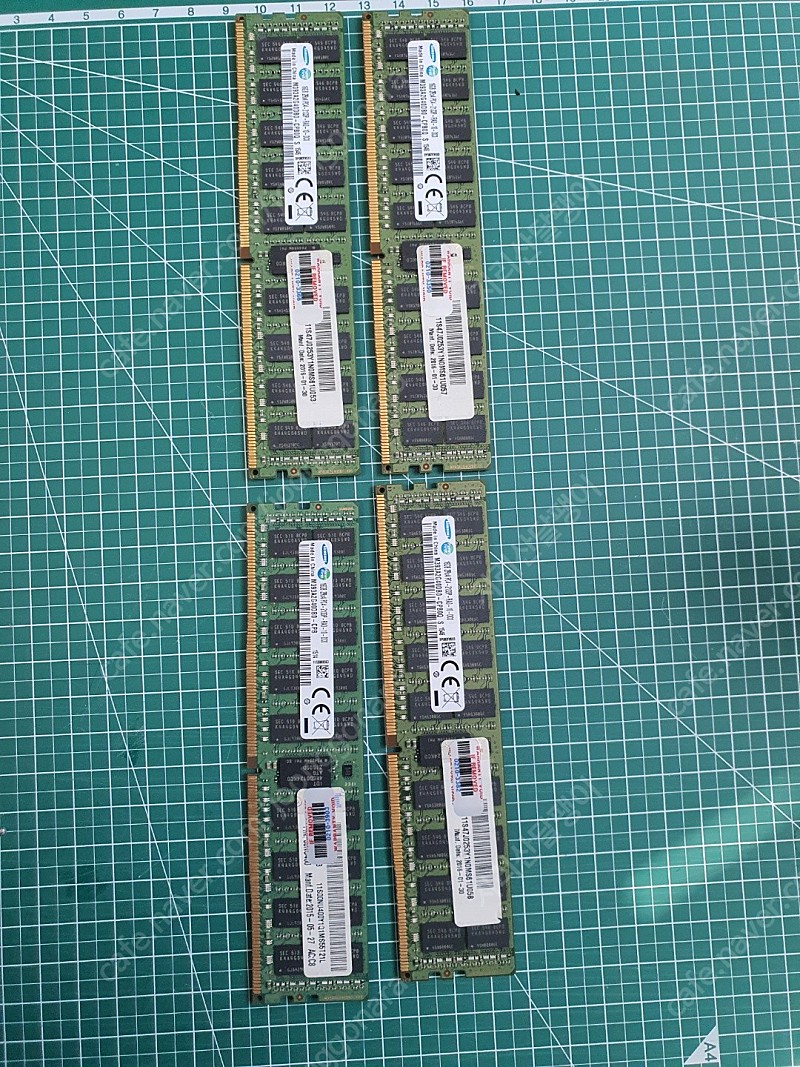 삼성 16GB PC4-2133P-R 서버램 DDR4 4개