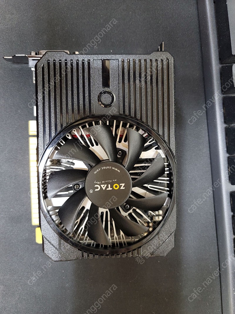 ZOTAC 지포스 GTX1050 Ti MINi D5 4GB 상태 A급 팝니다.