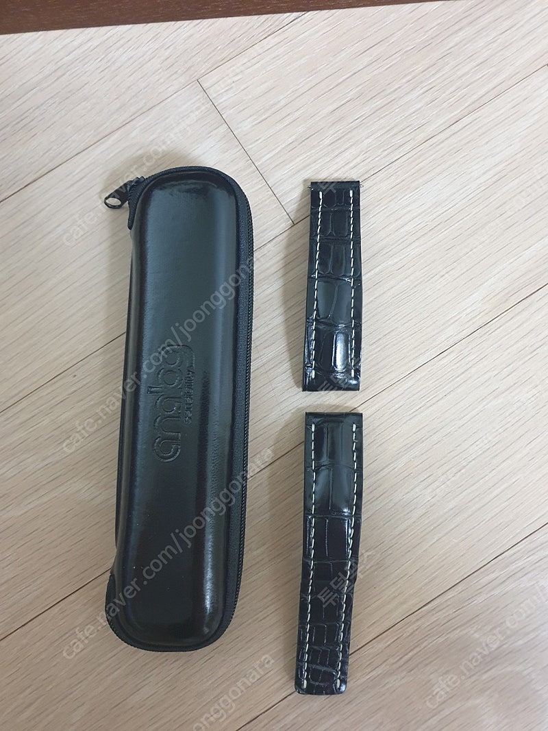 (내비타이머) 아날로그 악어가죽 스트랩 22-20 신품급 컨디션 판매--2