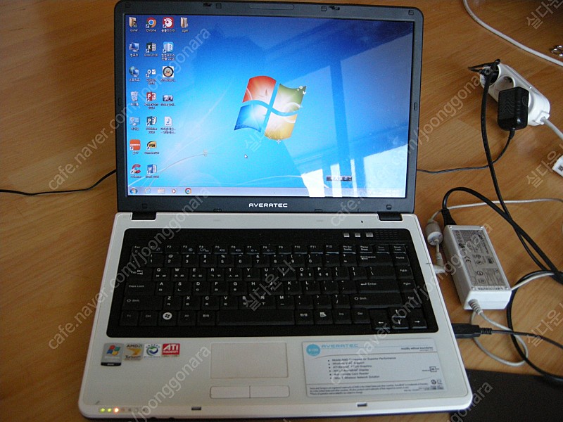 에버라텍 (TG 8100)노트북 팝니다 (부품용)