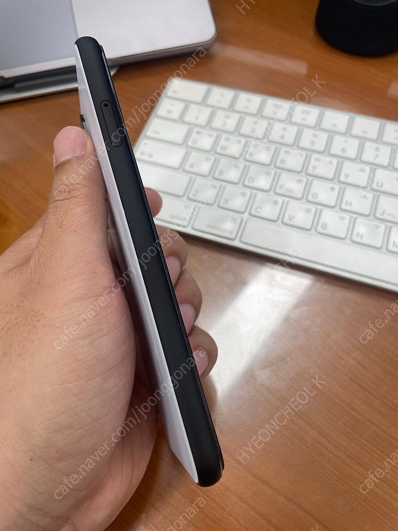 구글 픽셀4 64GB 화이트--3