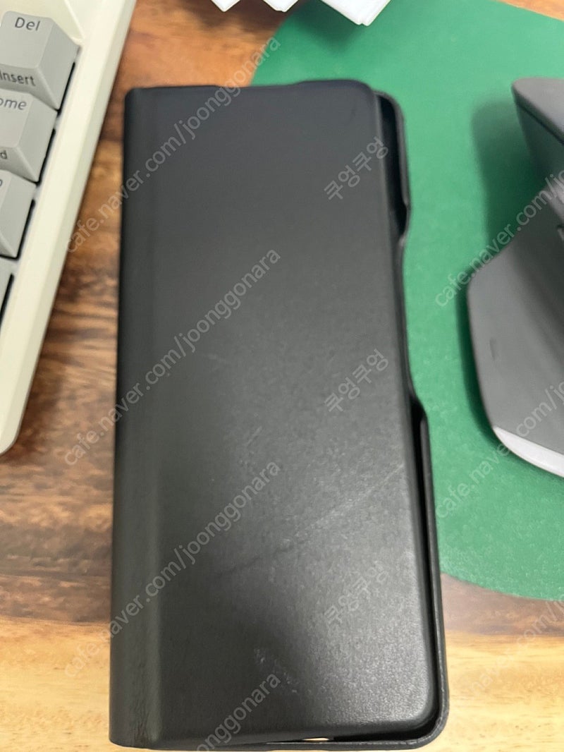갤럭시Z 폴드3 블랙 256gb 팝니다. 90만원