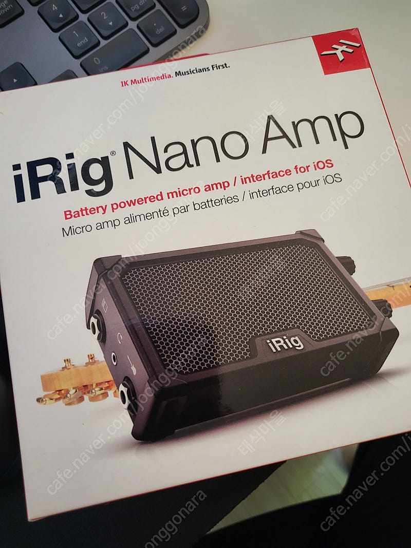 irig nano amp 휴대용 기타 앰프 판매합니다.