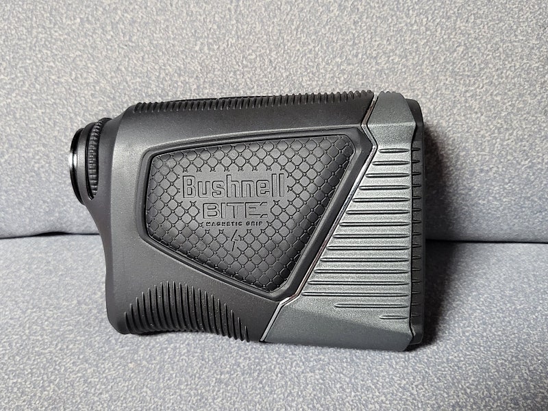 Bushnell PRO XE 판매합니다.