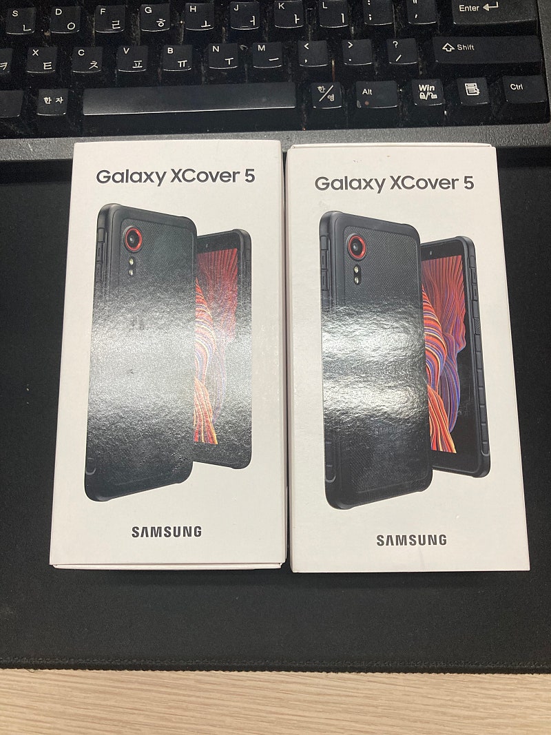 부산 엑스커버5 블랙 화이트 XCOVER5 G525 미사용 새상품 13만