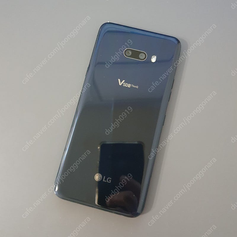 LG V50S 블랙 256기가 무잔상 매우깨끗한기기 14만원판매합니다!