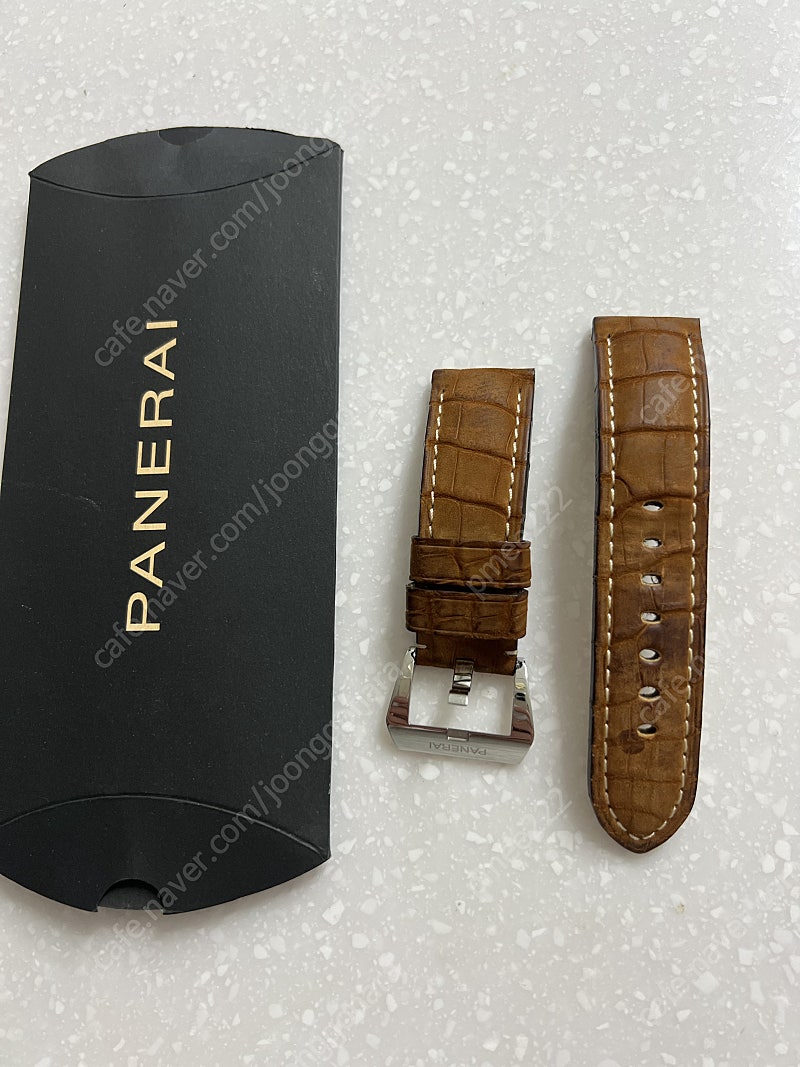 파네라이 24X22정품 누벅엘리스트랩판매합니다.