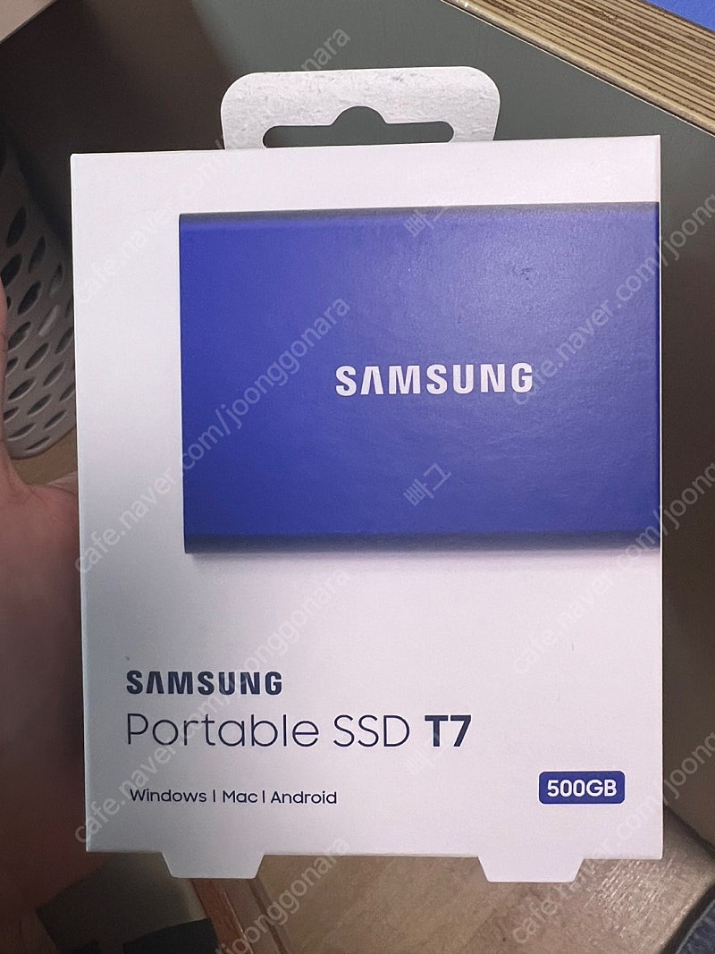 삼성 포터블 SSD T7 500GB 미개봉 판매합니다.