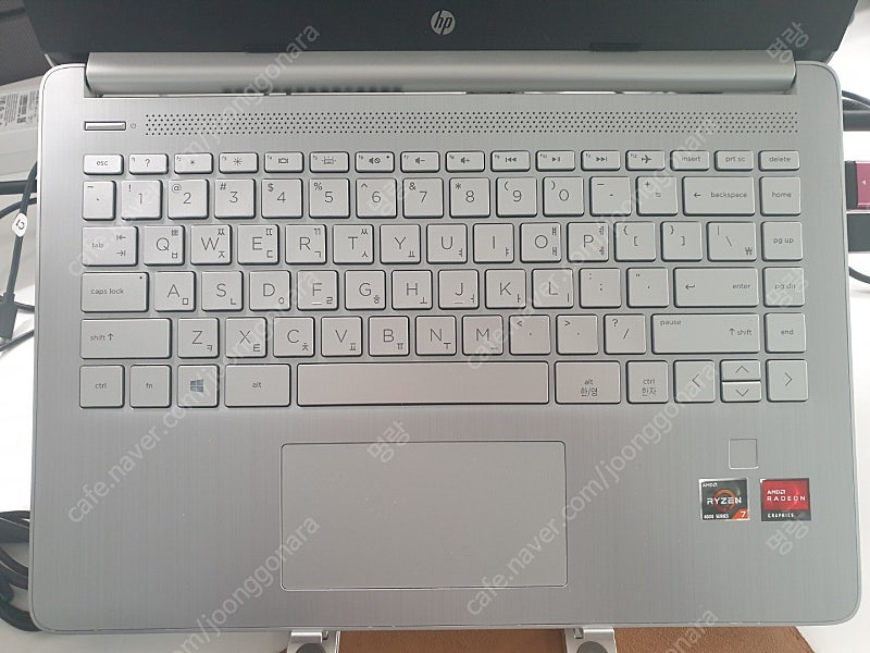 HP 14S-fq0067au 라이젠7 4700u 노트북 팝니다.