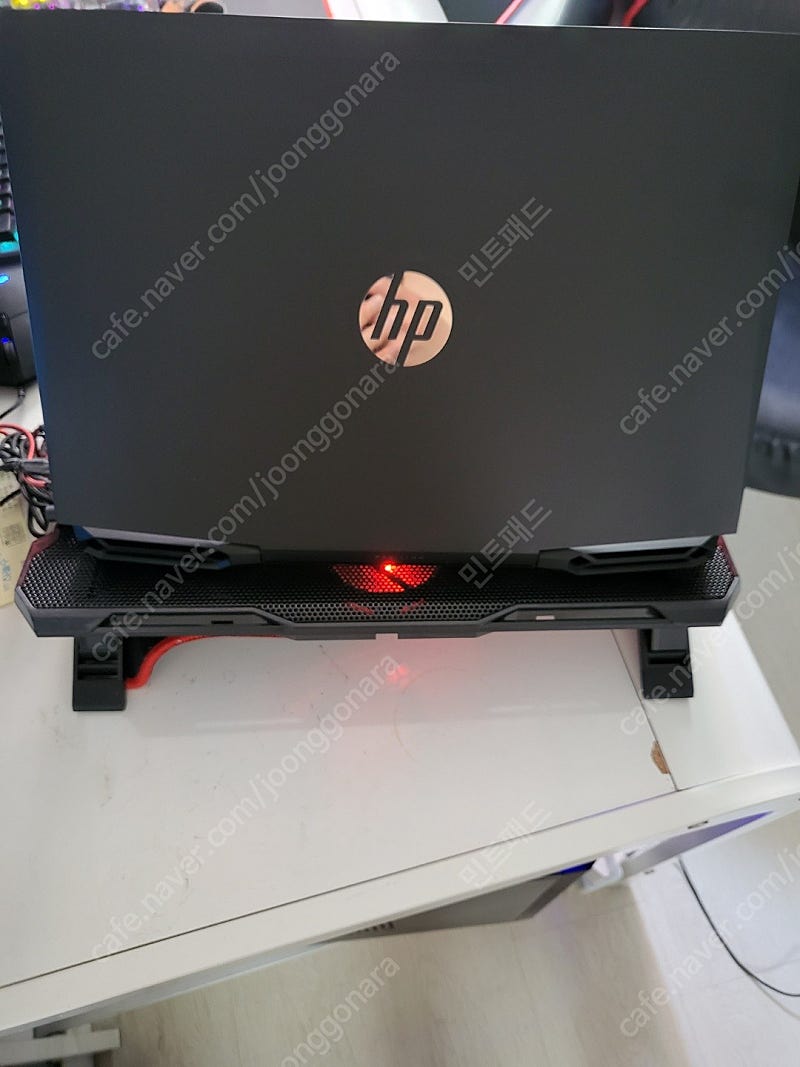 hp 파빌리온 게이밍 노트북 15-dk1077TX 램 24GB 업그레이드 버젼 팝니다.