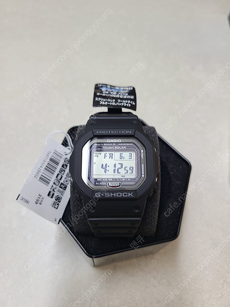 카시오 지샥 시계 gw-5000-1jf 제품 판매합니다.