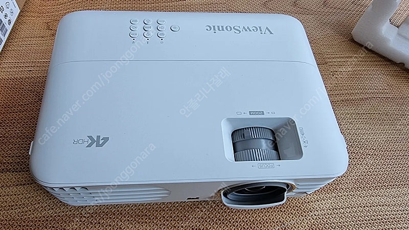 뷰소닉 4K 프로젝터 V151-4K--2