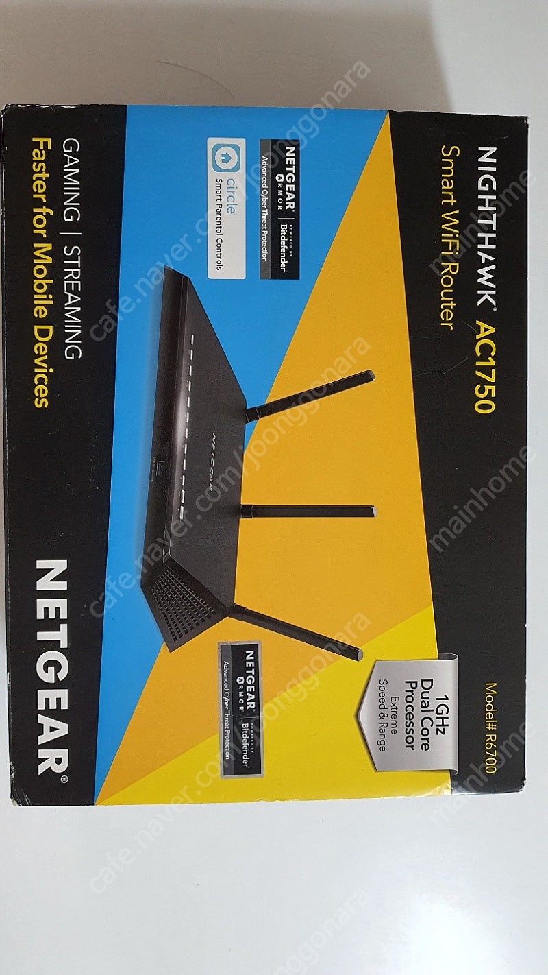 넷기어 인터넷 공유기 R6700 v3 판매합니다.