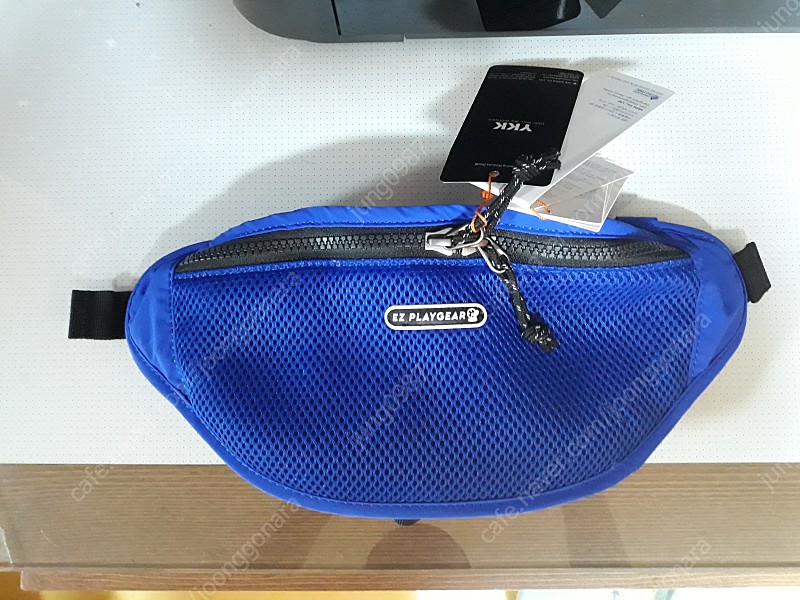 네파키즈 앰버 힙색 버클 슬링백 가방 (KHC7510) 블루색상