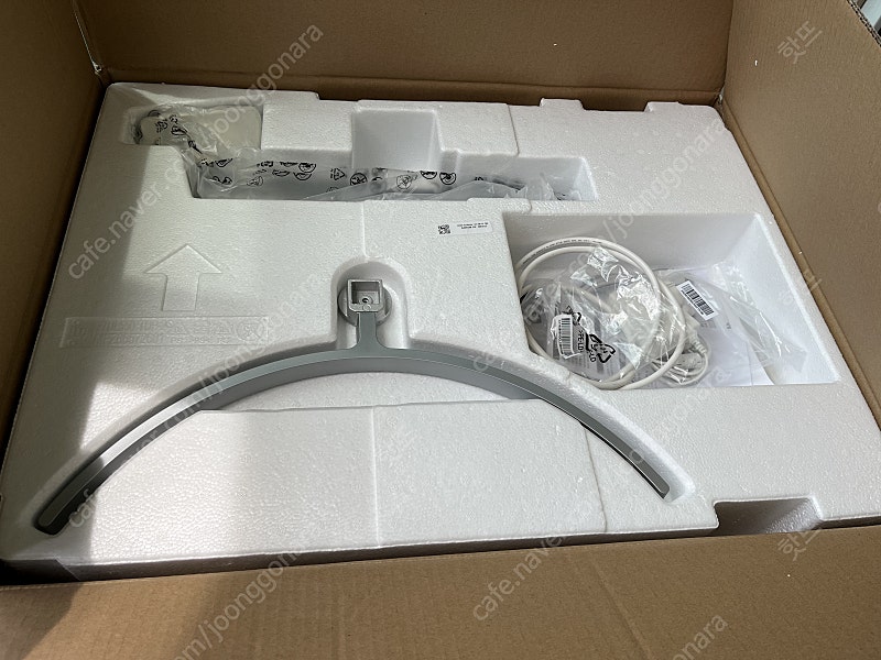 lg 4k 27ul550 판매합니다 21--2