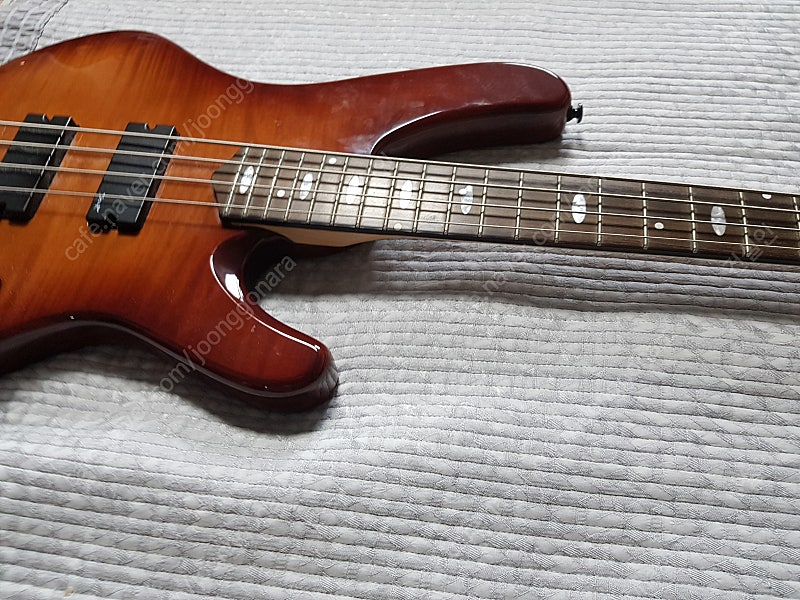 Spear Beat Bass 2 팝니다.--2