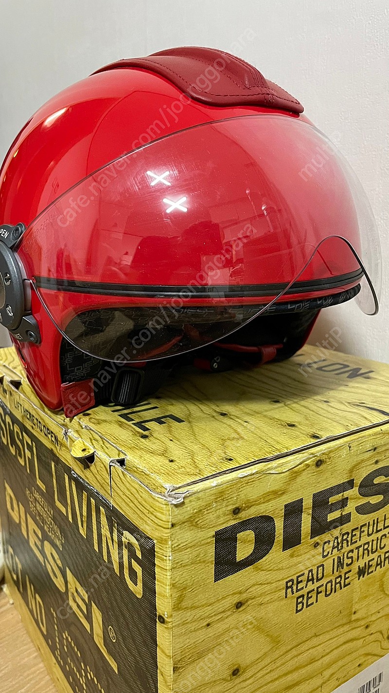 AGV Diesel Mowie Helmet (Gloss red)
