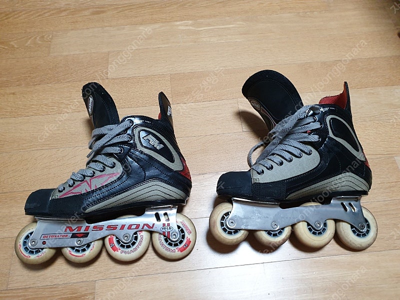 인라인하키 시니어 스케이트 중고 판매 ( Mission RM Detonator Inline Street Hockey Roller Skates Size 9.0R)