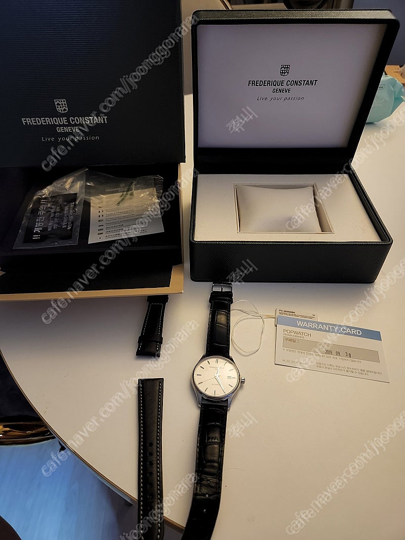 프레드릭 콘스탄트(FREDERIQUE CONSTANT) FC-303S5B6 팝니다.