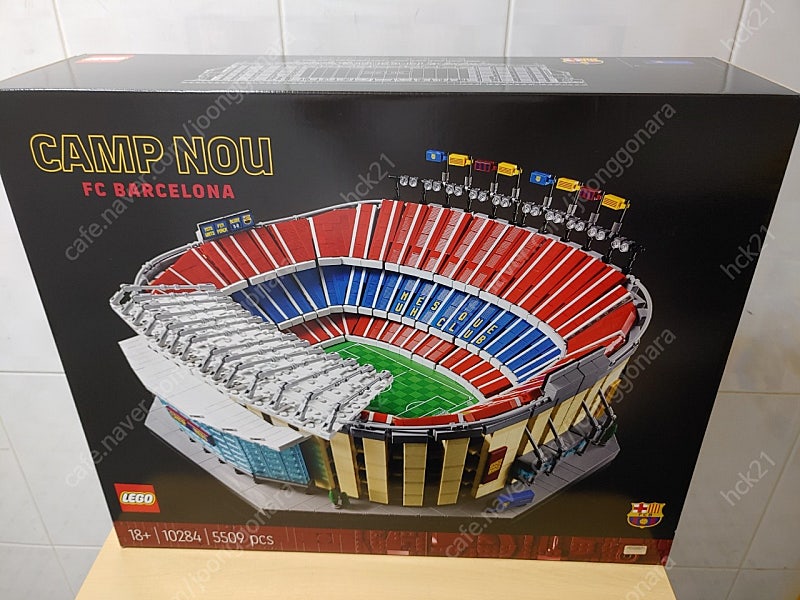 레고(LEGO) 10284 CAMP NOU FC바르셀로나 미개봉 팝니다