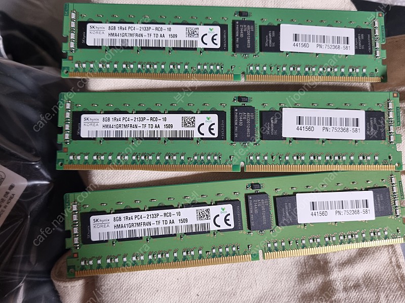 서버용 삼성 DDR4 8GB 21300 REG ECC 팝니다